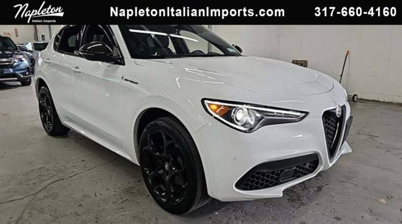 ALFA ROMEO STELVIO 2023 ZASPAKBN2P7D57401 image